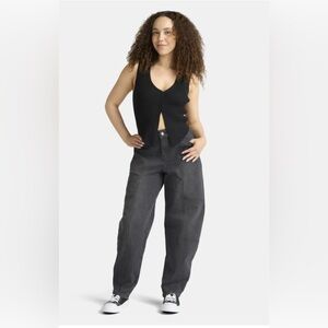 Black Ribbed Knit V-Neck Sleeveless Cardigan